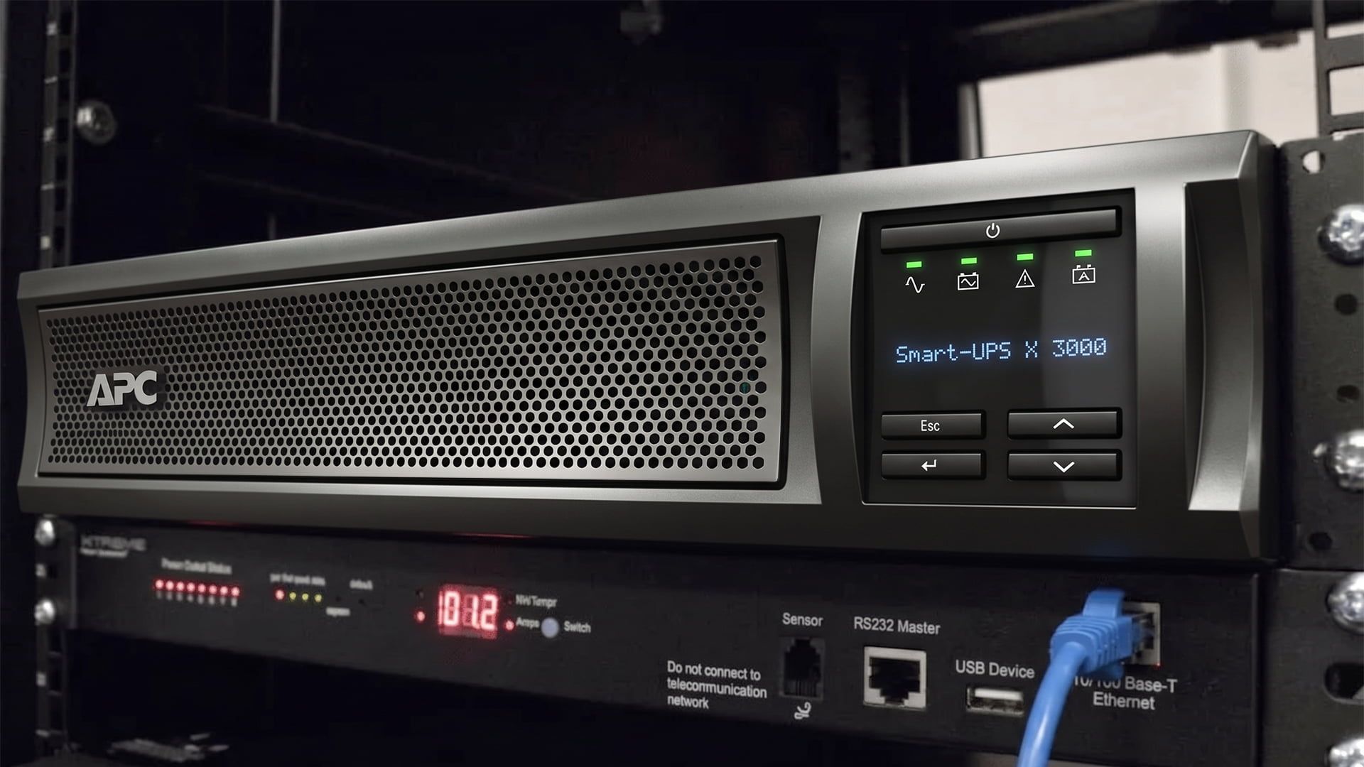 Rack mount UPS
