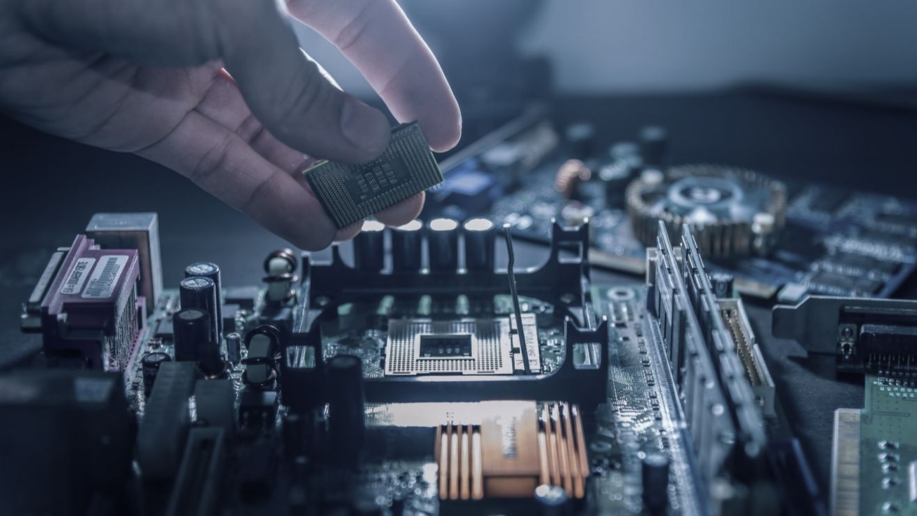 Чипсет в материнской плате: что это, зачем нужен и как выбрать в 2026 году