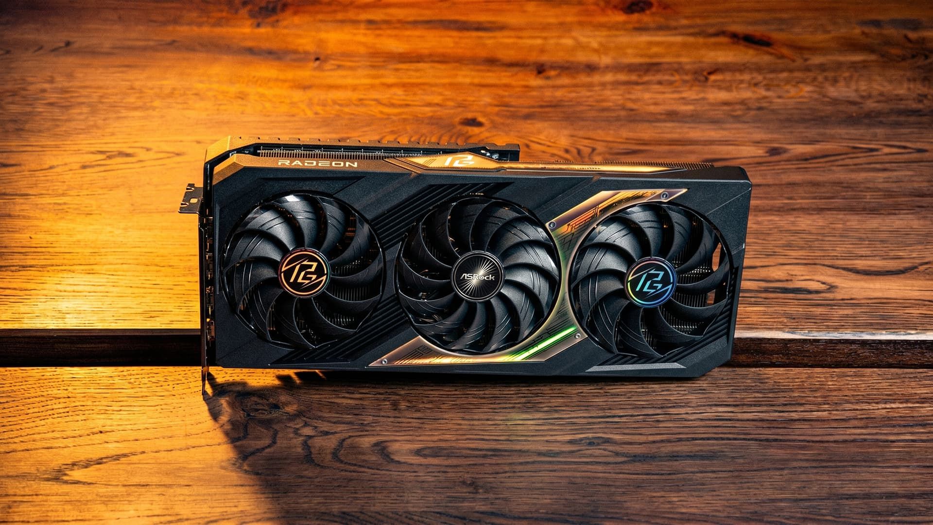 AMD Radeon RX 7700 XT