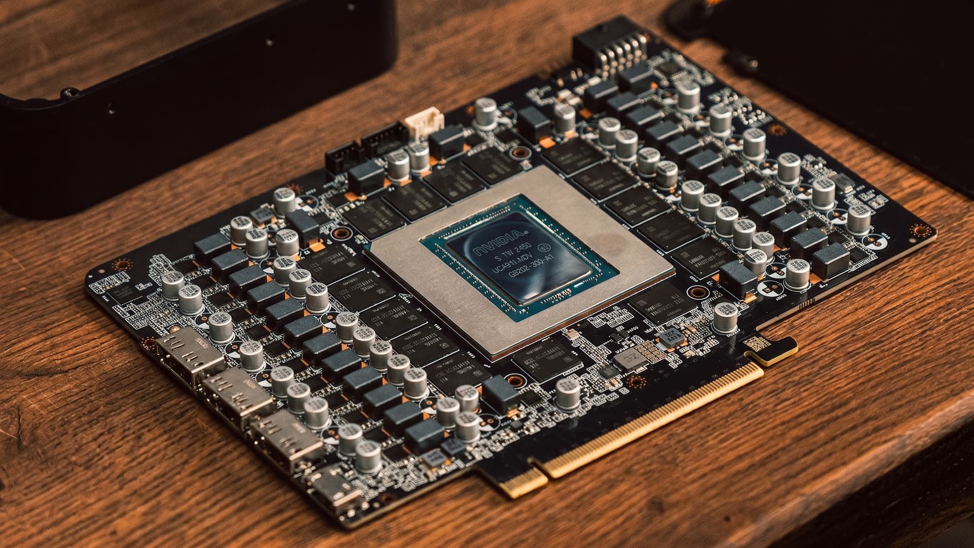 GeForce RTX 5090 Разобранная