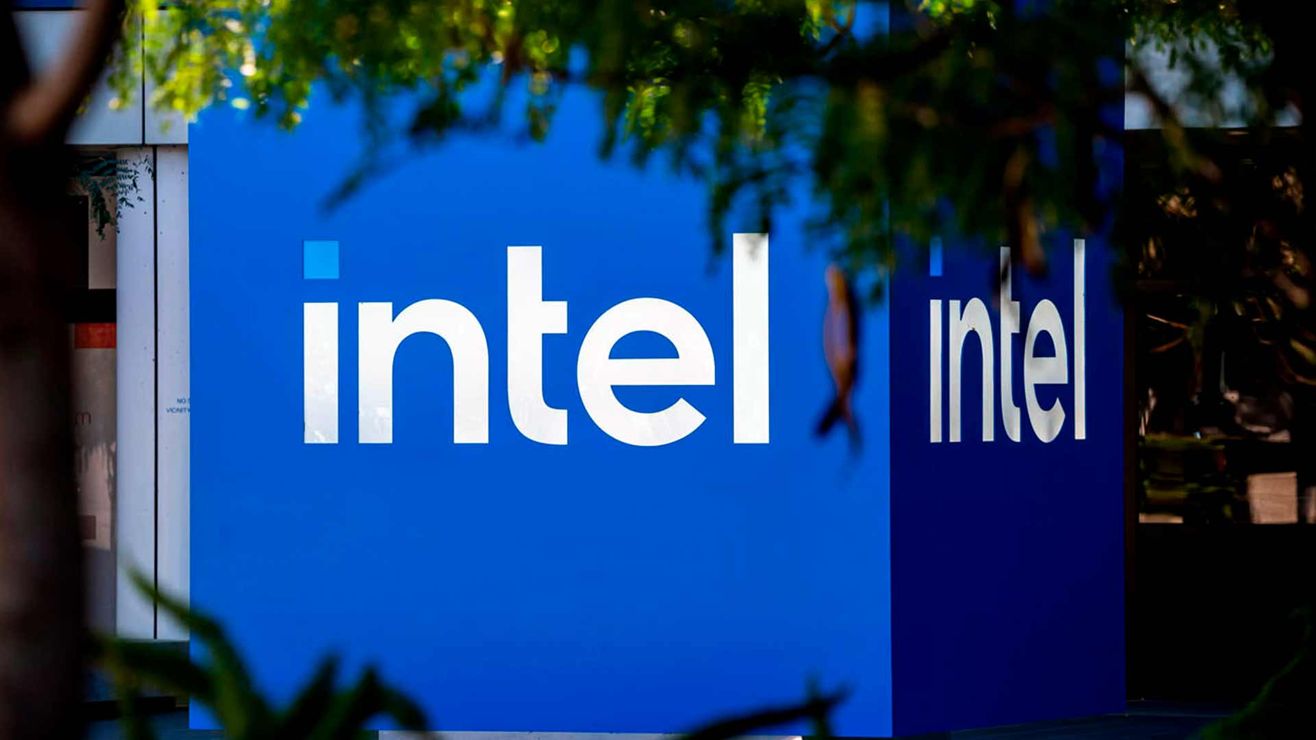 Память будущего: Intel объединяется с SoftBank ради ZAM