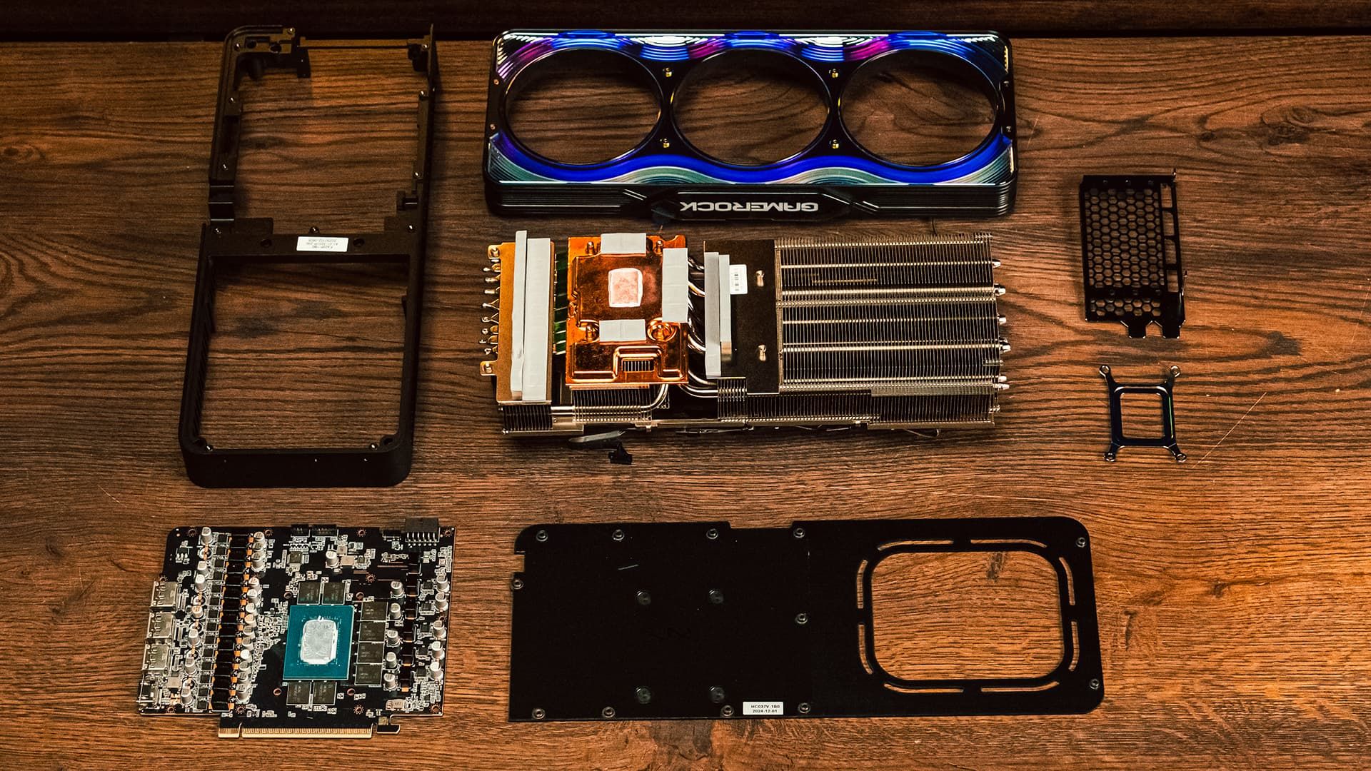 Охлаждение Palit GeForce RTX 5080 GameRock