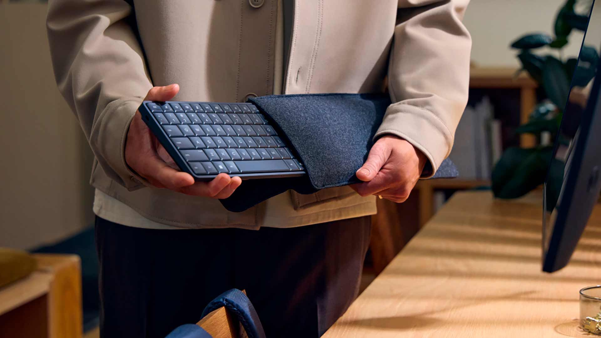 CES 2026: полноценный ПК в формате обычной клавиатуры