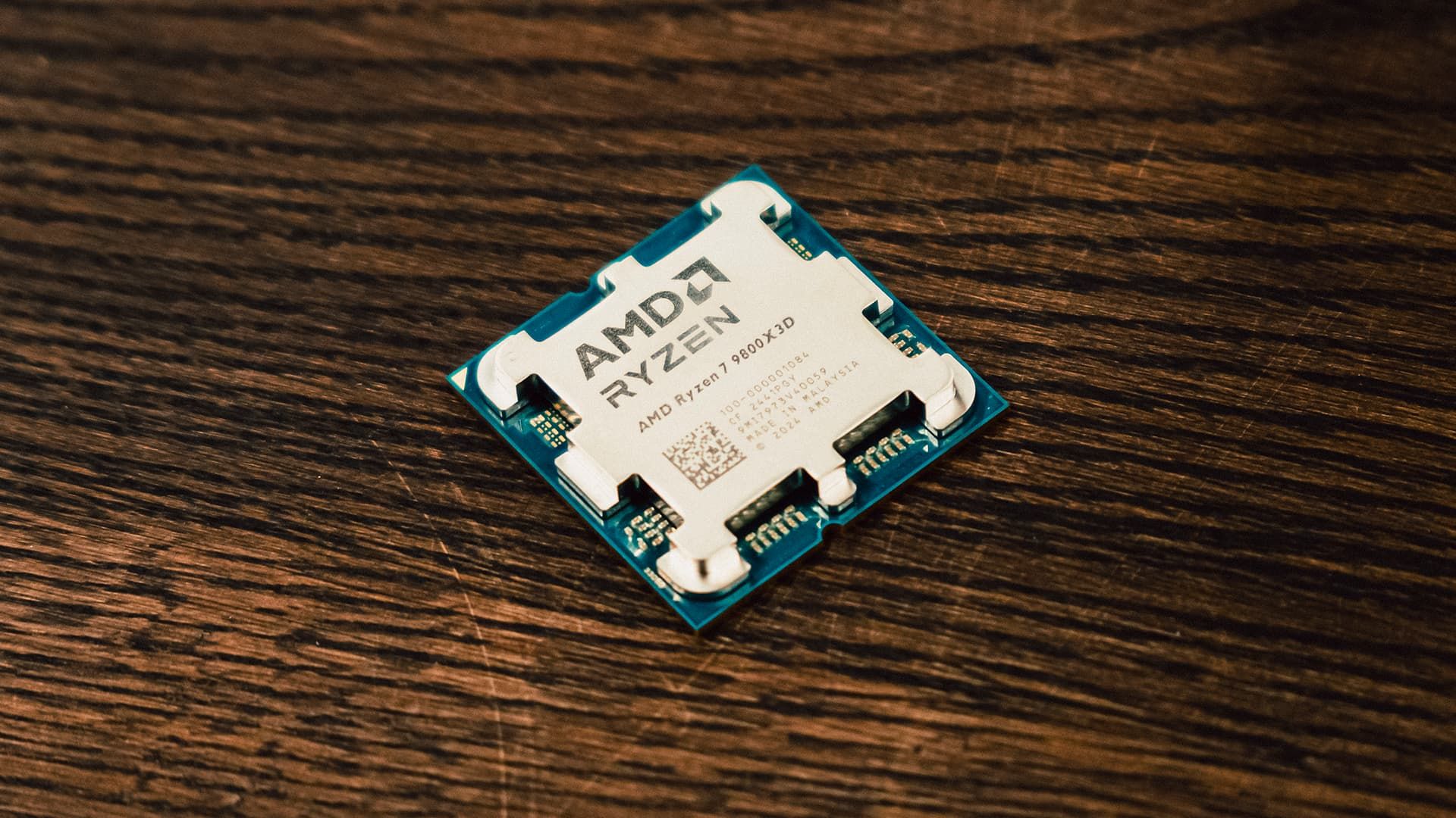 AMD Ryzen 7 9800X3D