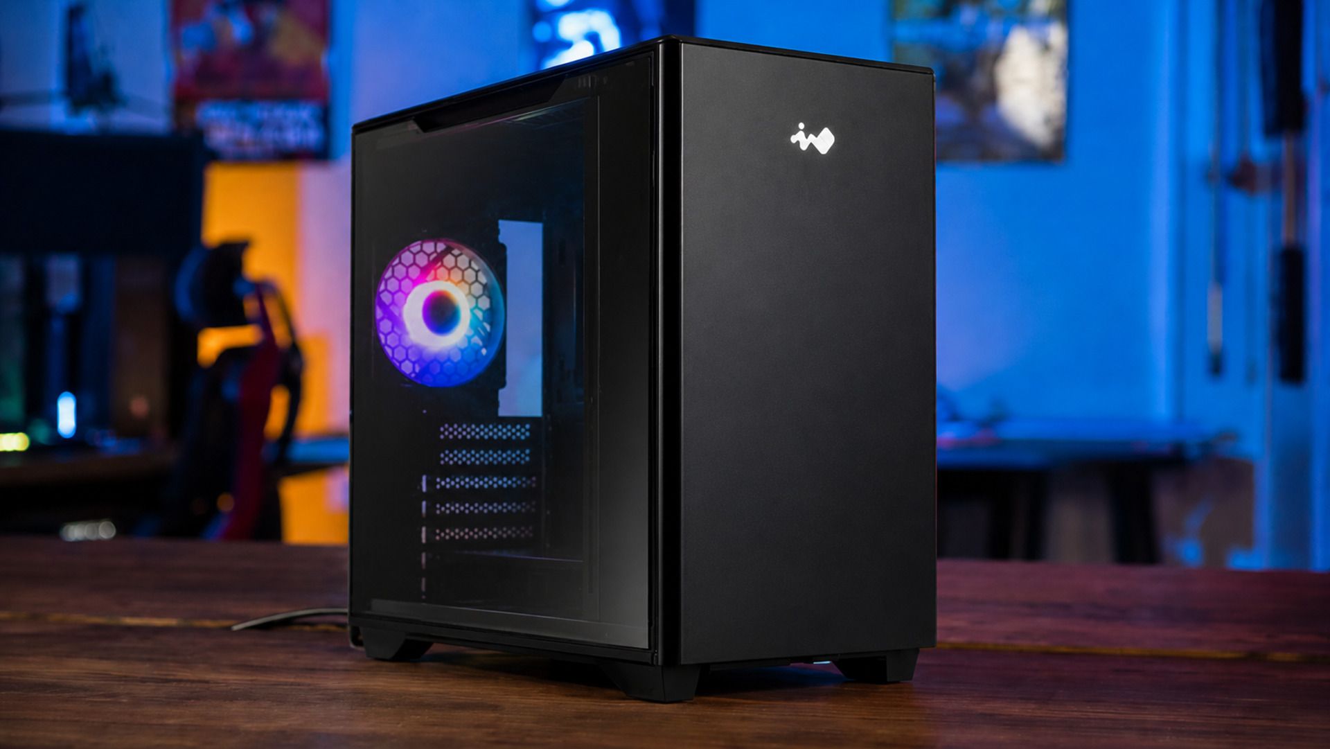 Корпус IN-WIN A5 ATX