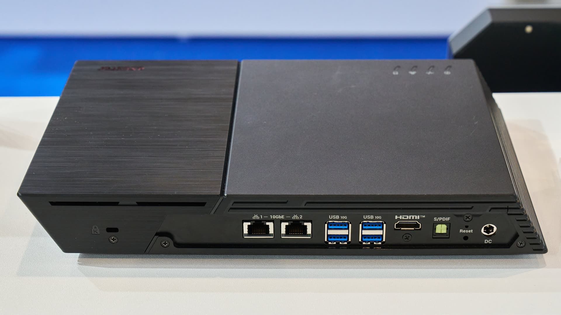 Asustor Flashstor Gen3 порты