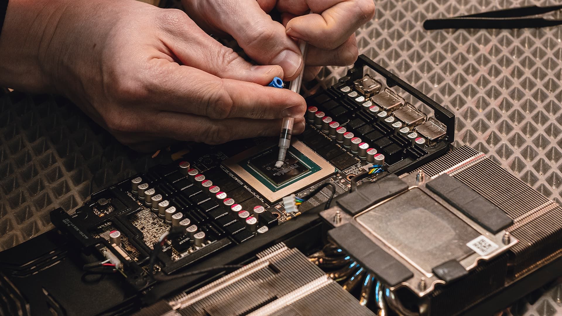 Обслуживание GPU