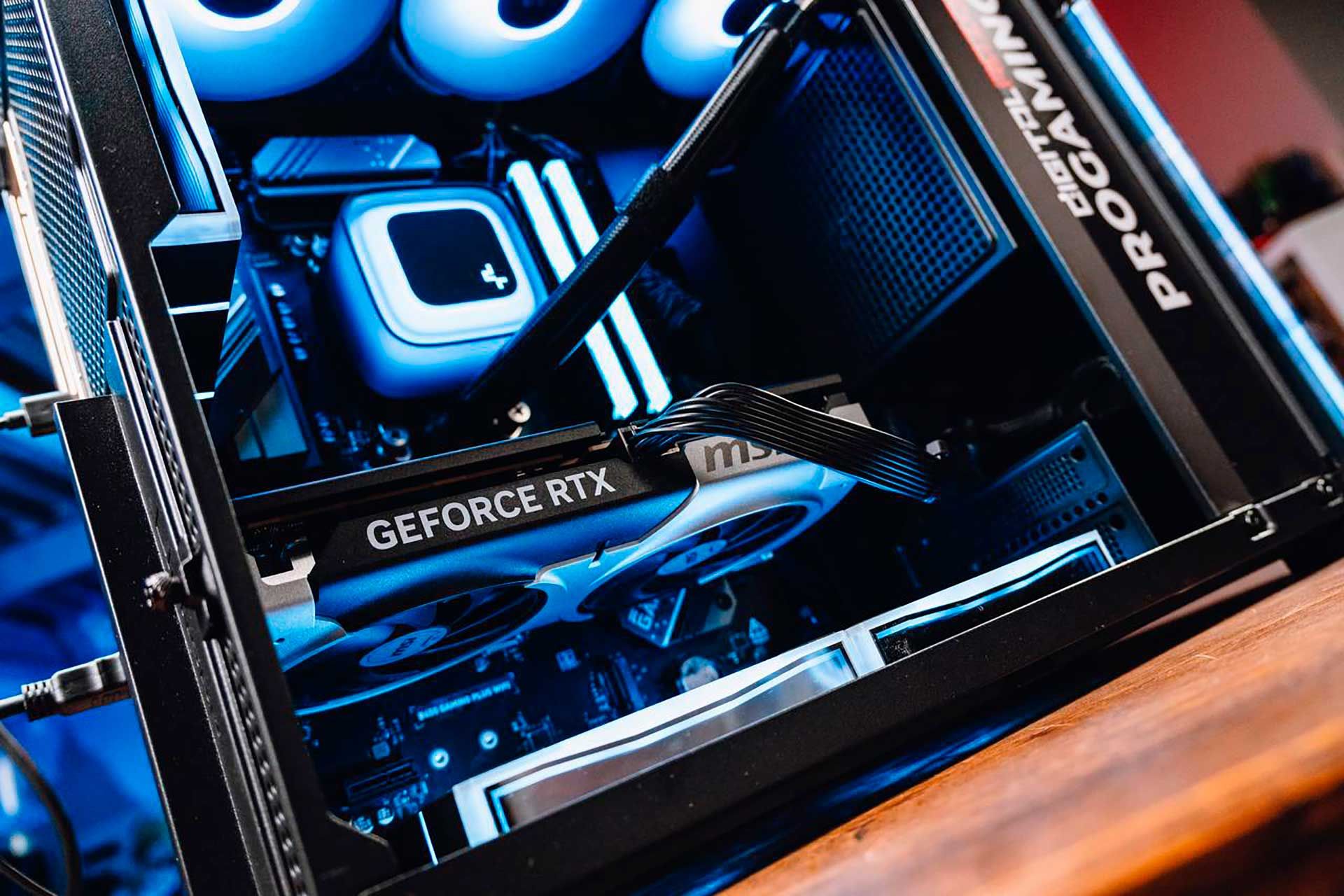 Компьютер DigitalRazor