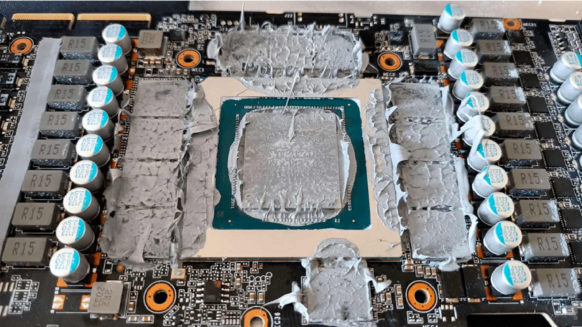 Много термопасты