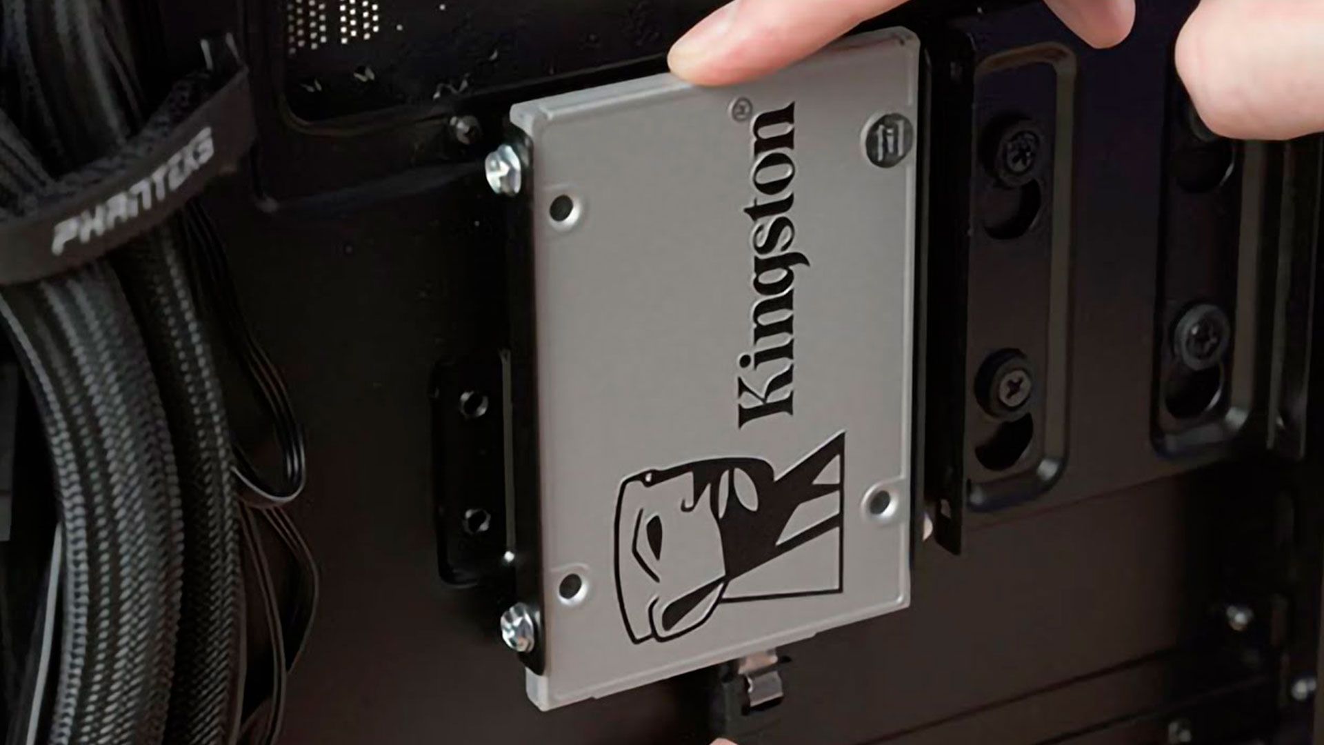 Крепление SATA SSD