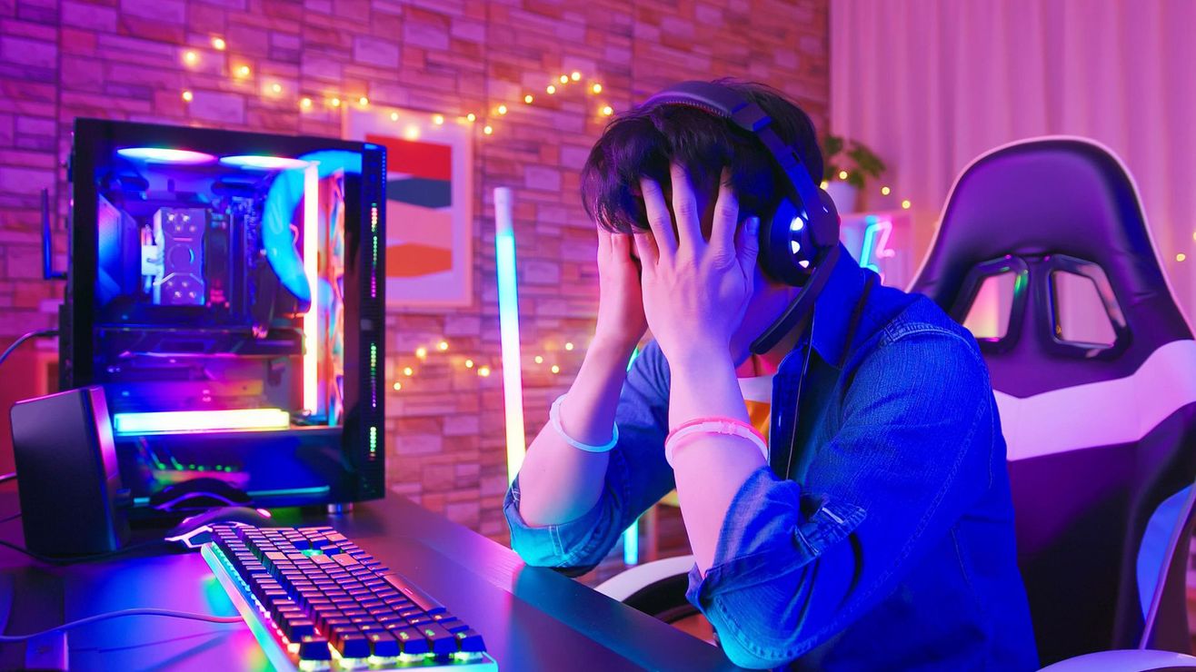 Пользователи из РФ массово жалуются на сбои EA App и Ubisoft