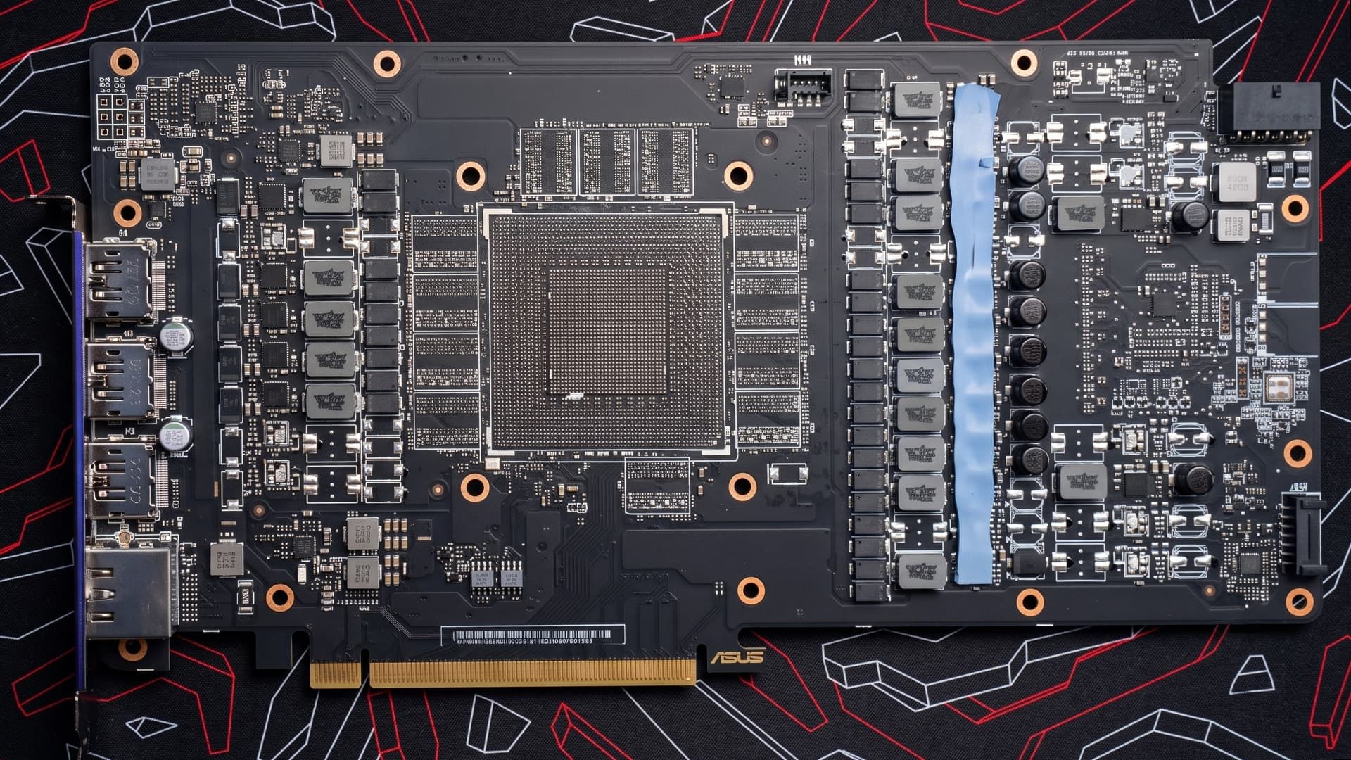 RTX 4090 без чипа