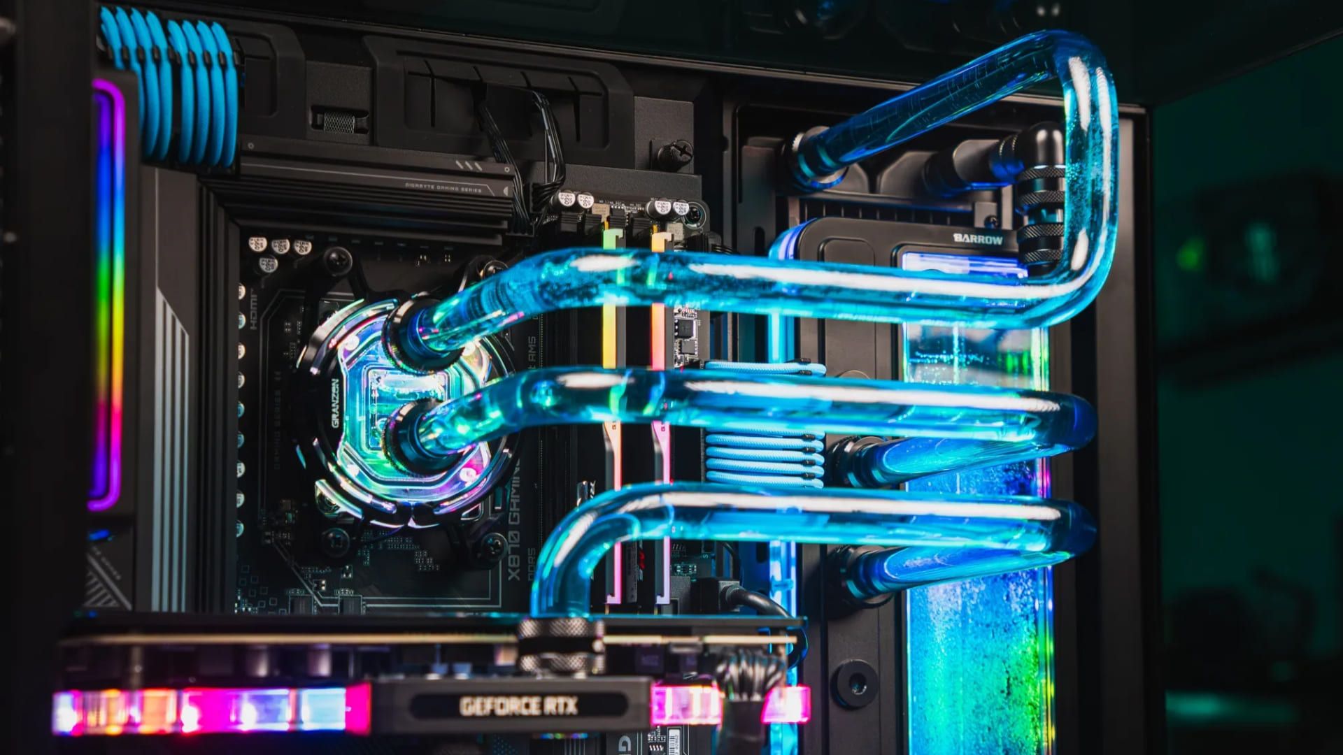 Кастомная жидкостная система охлаждения